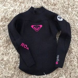 Roxy Wetsuit top 2mm size 6/34 or fits extra small
